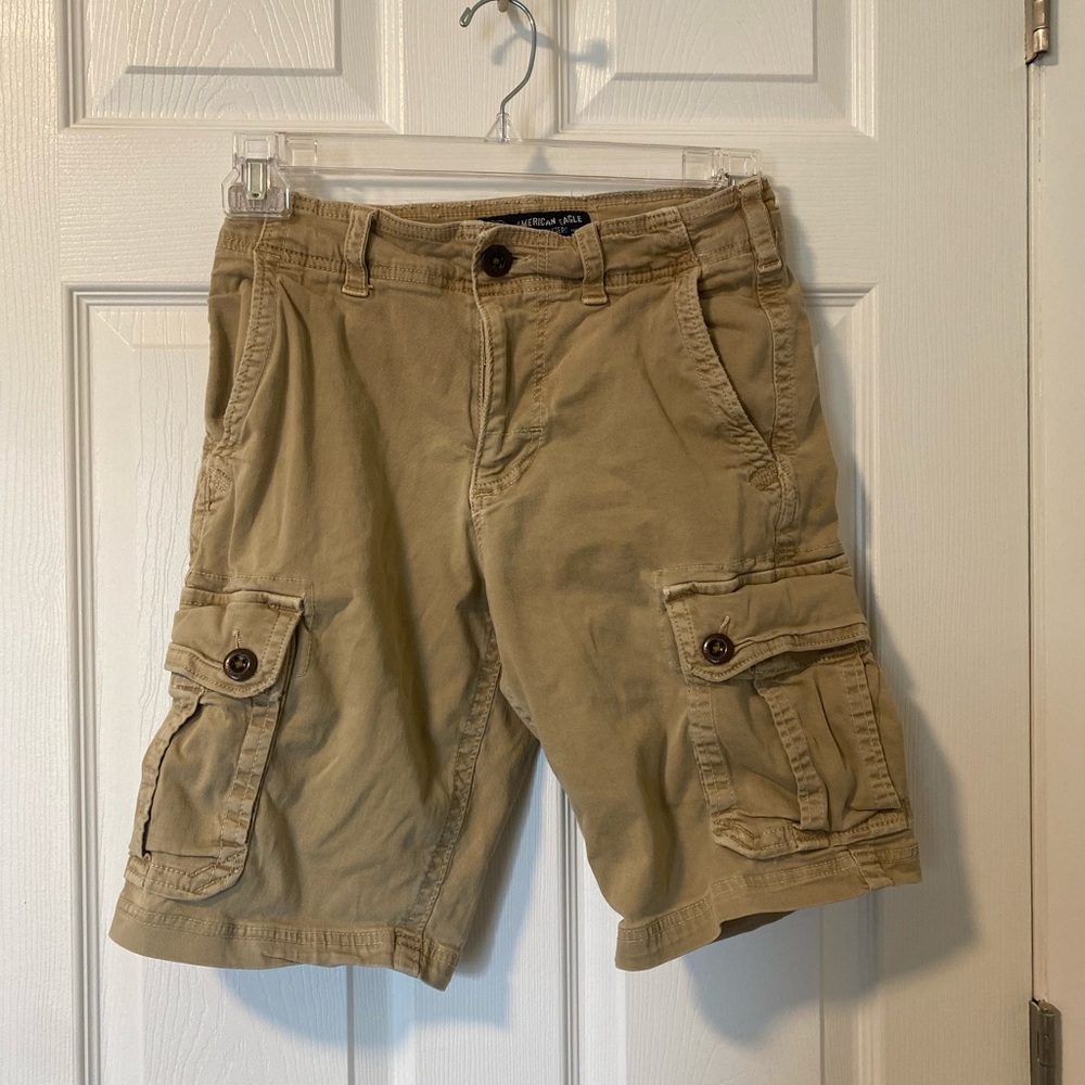 AE 2 pair of cargo shorts, size 28